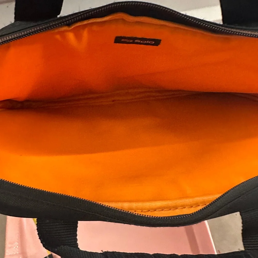 Solo Black Laptop‎ Briefcase Messenger Bag Orange Interior Padded Laptop Sleeve